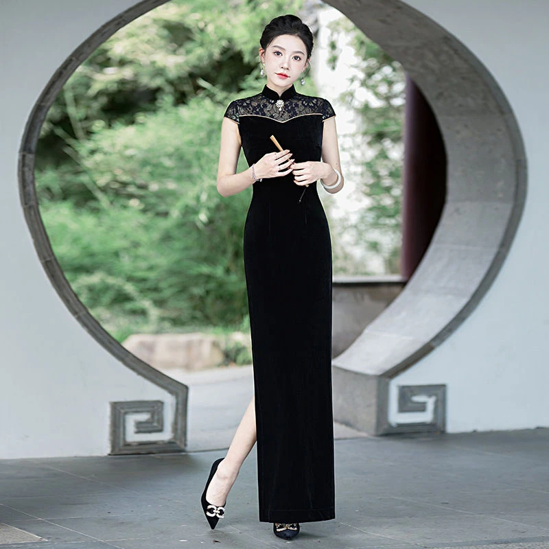 黑色丝绒走秀长旗袍2025秋季新款气质宴会连衣裙主持时尚简约改良