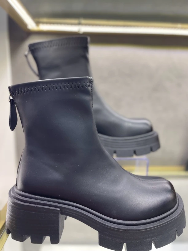 马丁靴秋冬英伦风厚底弹力瘦瘦百搭后拉链短靴