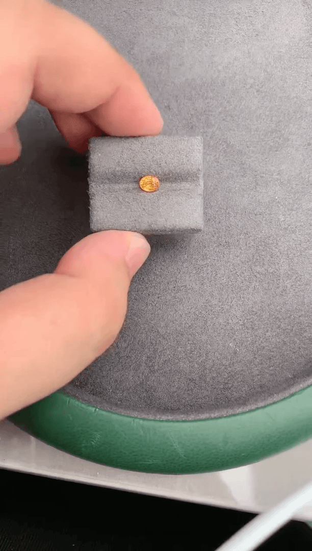 【闪购商品】石榴石（芬达石）裸石未镶嵌椭圆50分芬达