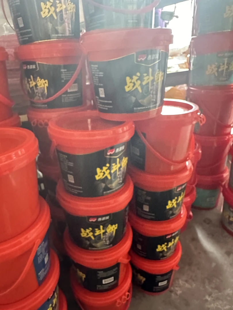 西部风战斗鲫1200克黑色处理赃物2桶