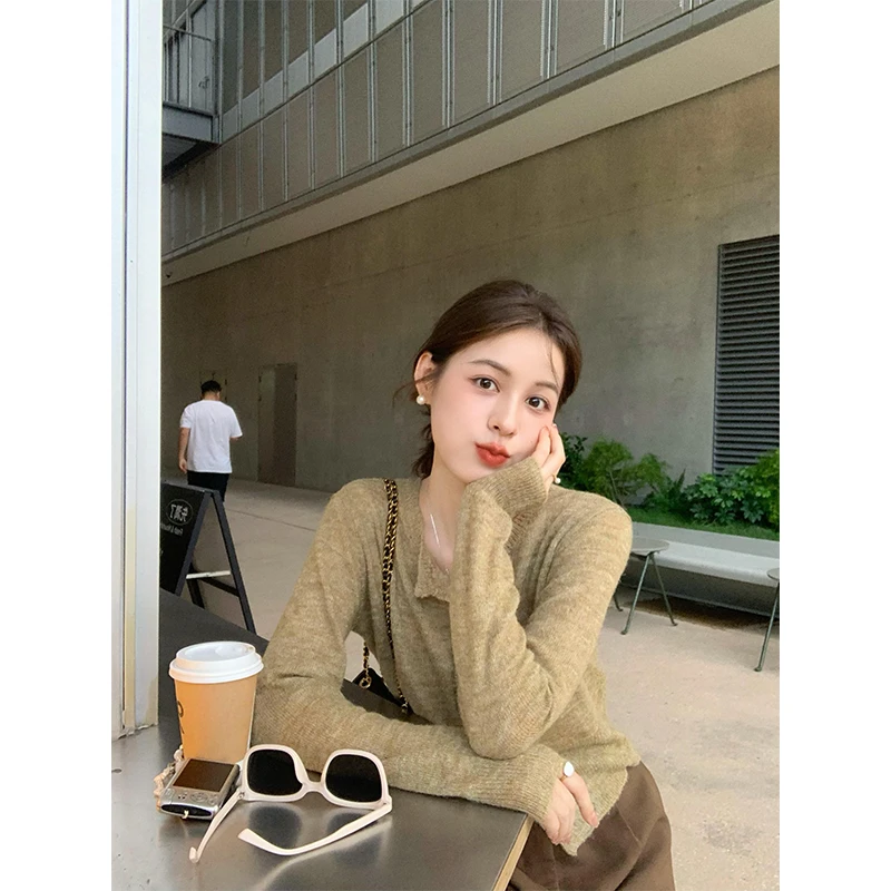 时尚穿搭女士夏季圆领排扣长袖修身显瘦短款小众上衣直筒休闲短裤