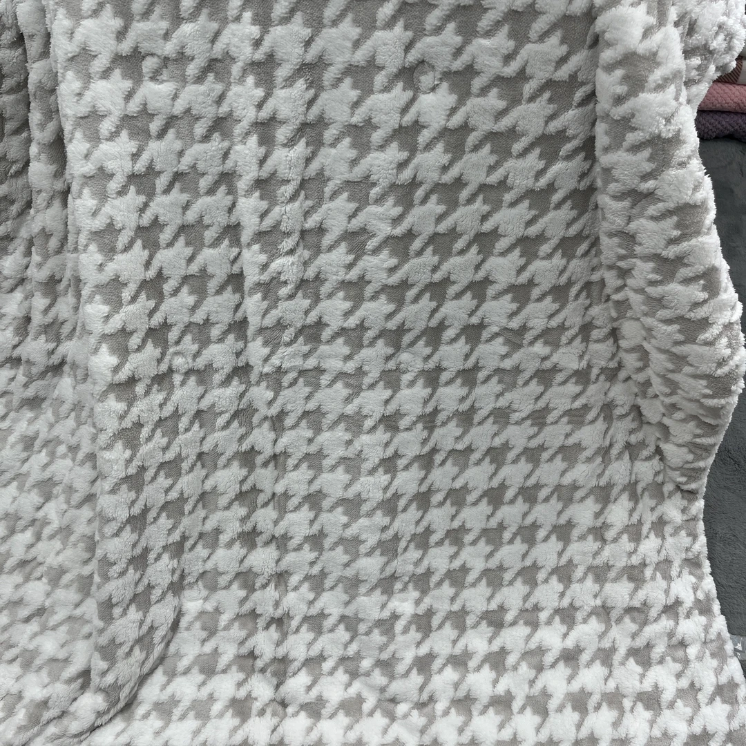 灰色千鸟格北极绒1.5*2.0被子欧美纯色拼接水晶绒奶绒