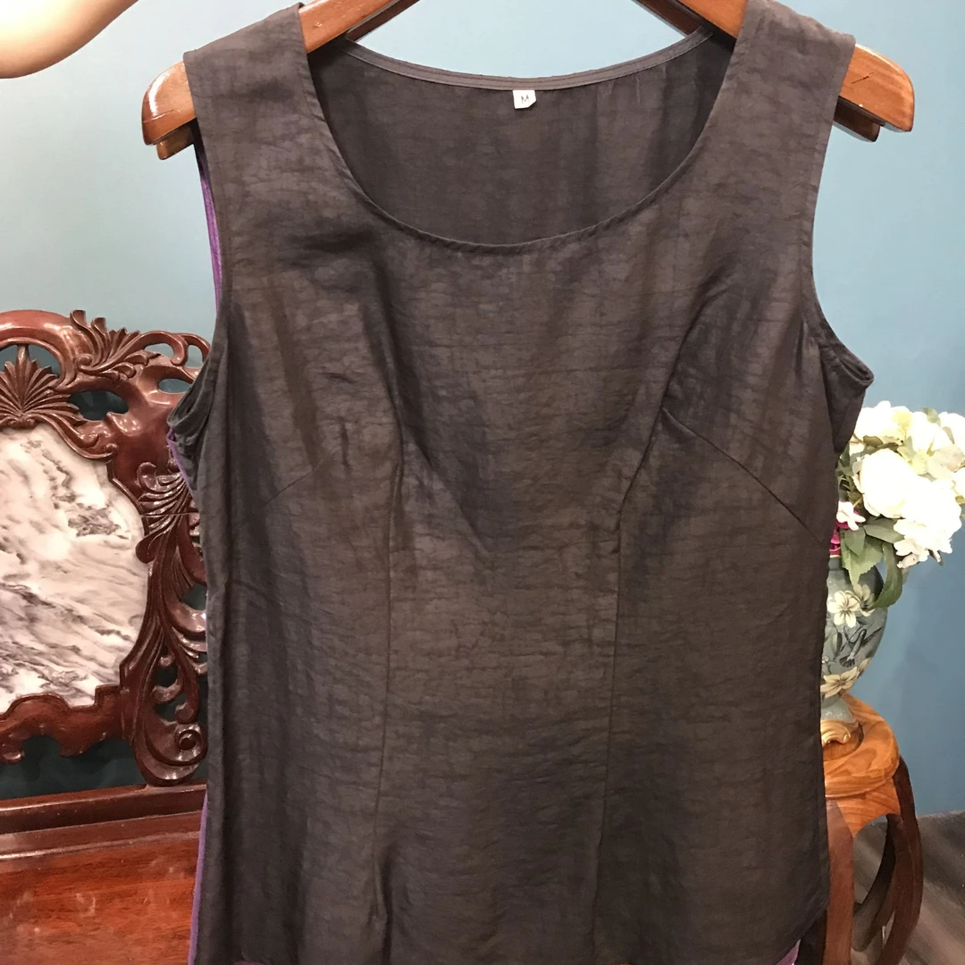 华美人【微梦】非遗古法香云纱打底中式背心休闲气质休闲