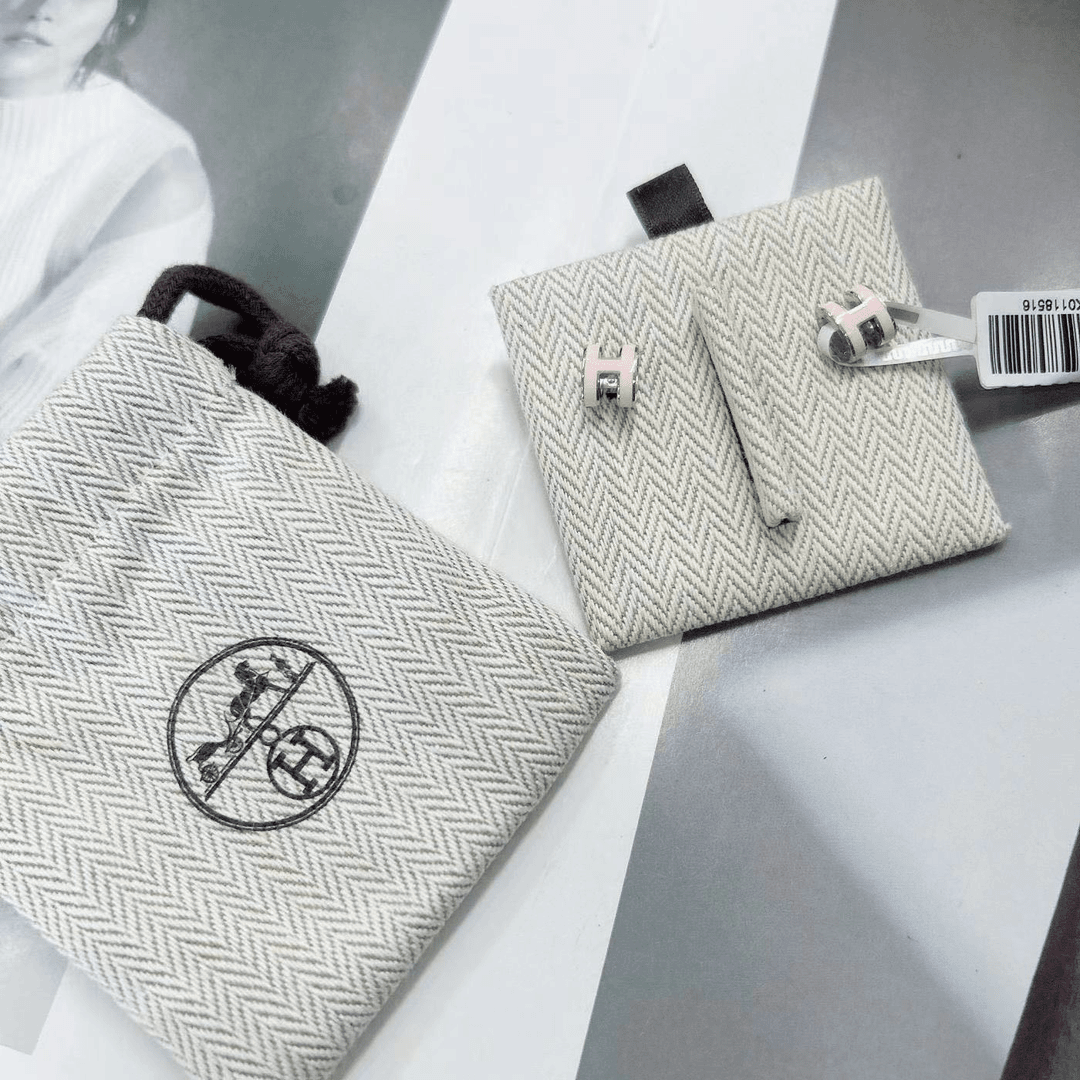 95新 Hermes/爱马仕  安洁利田哥耳钉/SK0118516