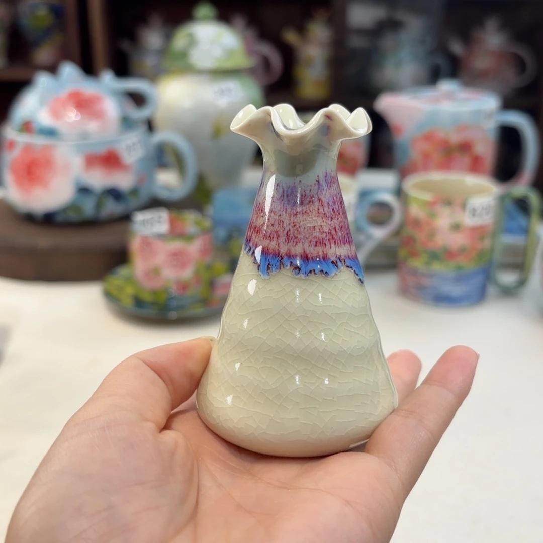 瓷片兔兔盖茨。兔兔好