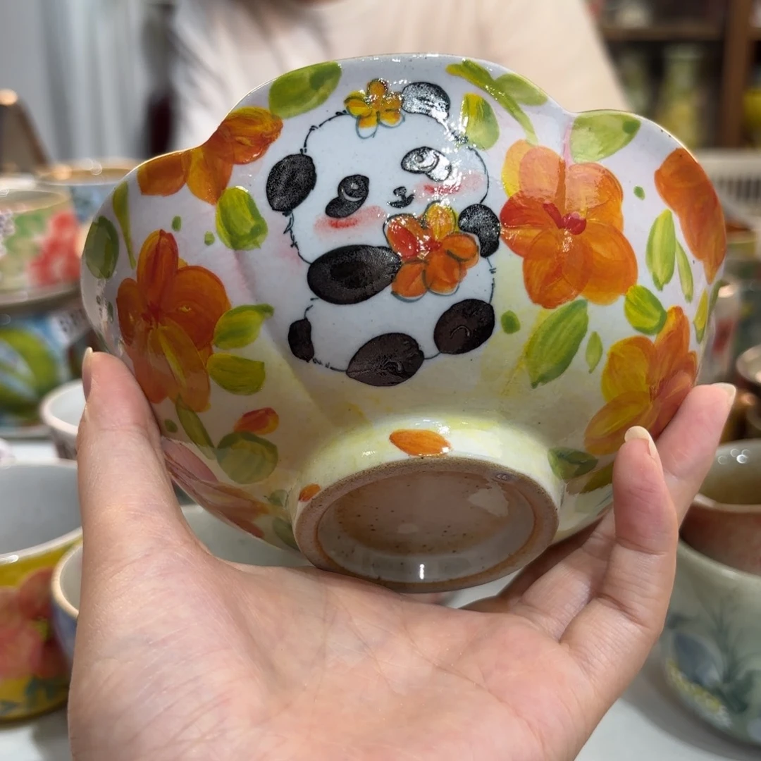 瓷片兔兔盖茨。兔兔好