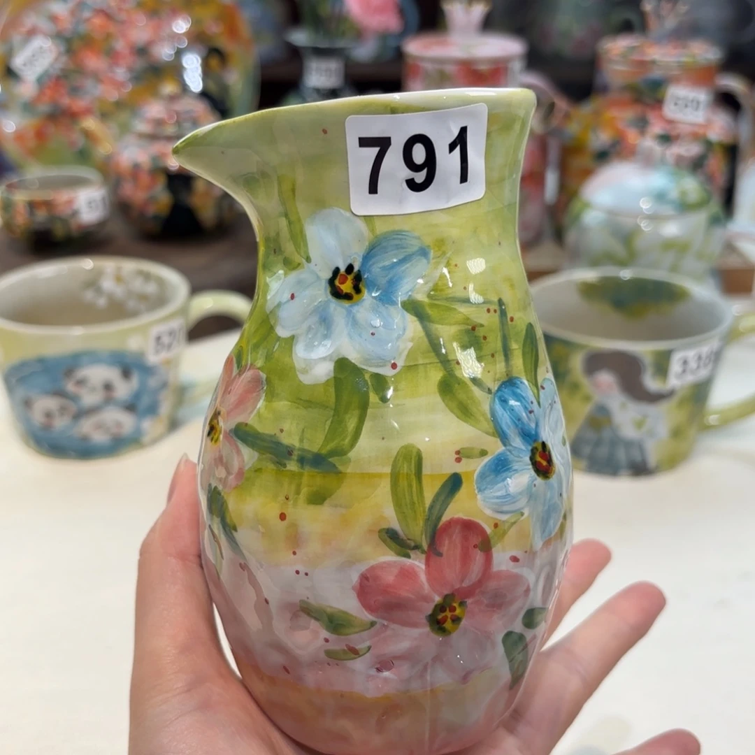 瓷片兔兔盖茨，兔兔好帅