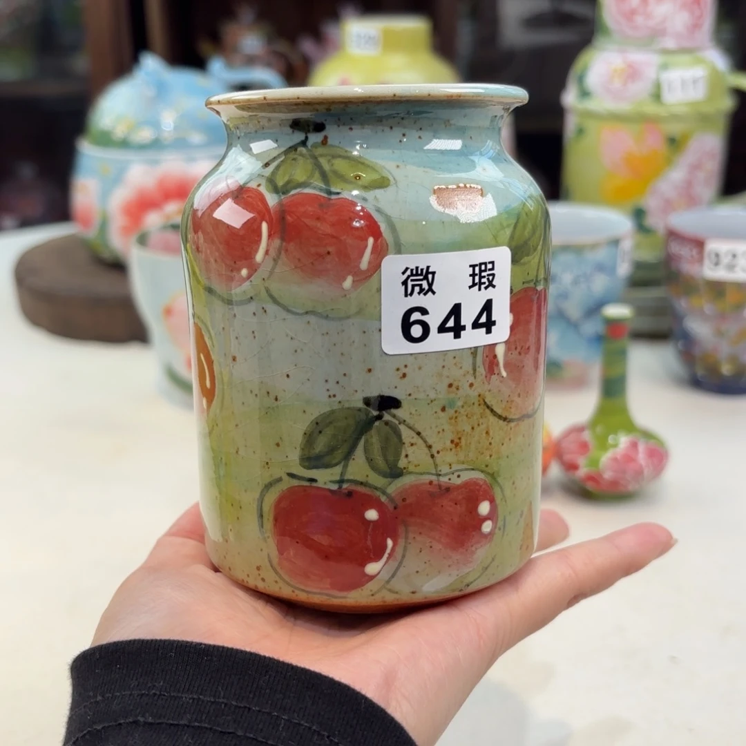瓷片兔兔盖茨。兔兔好