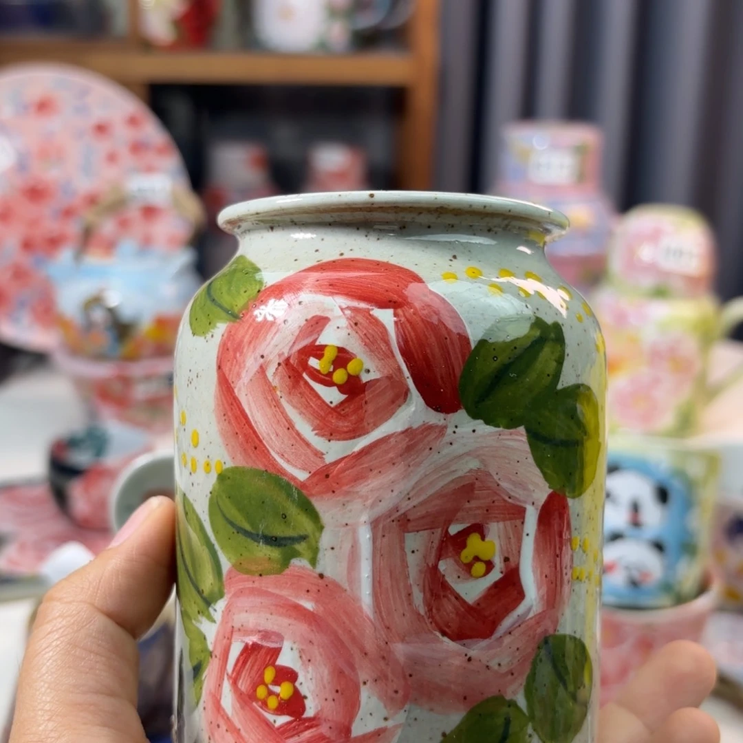 瓷片兔兔好可爱呀好可爱