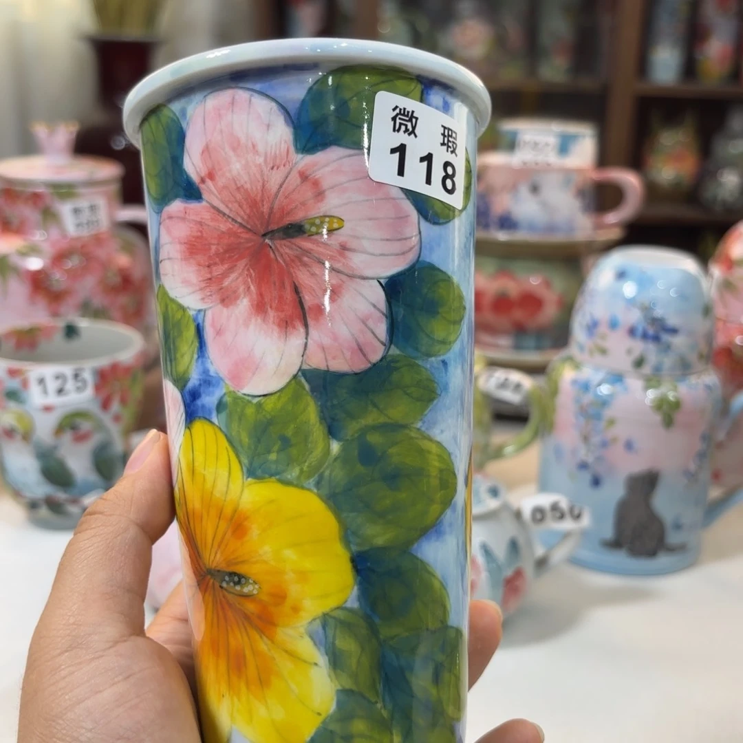 瓷片兔兔的表情包好可爱呀哈哈笑而不