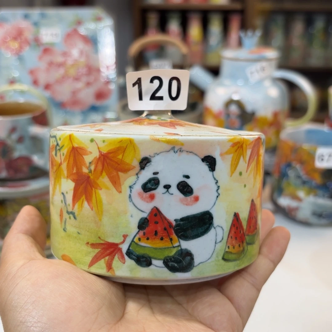 瓷片兔兔好可爱啊好可爱啊我