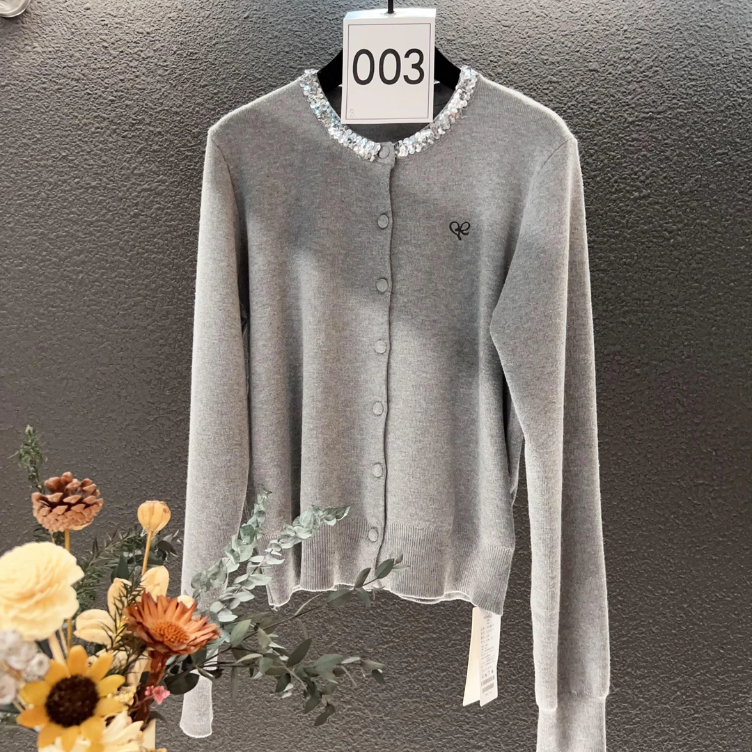 高端定制003 针织毛衣领口亮片设计