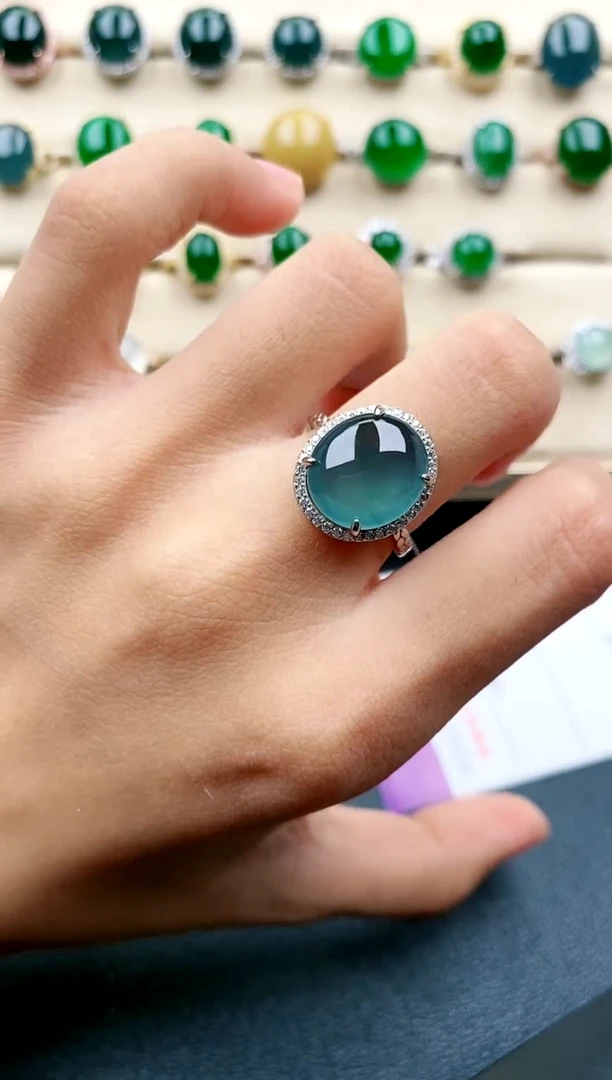 【闪购商品】翡翠戒指银S925镶嵌....