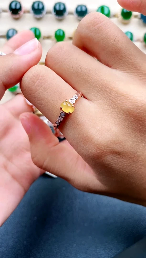 【闪购商品】翡翠戒指银S925镶嵌....