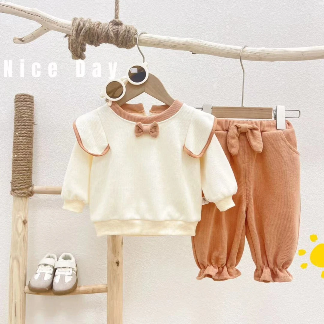 女宝早春套装婴儿衣服飞边蝴蝶结洋气女宝宝韩版两件套SJ-J-C608