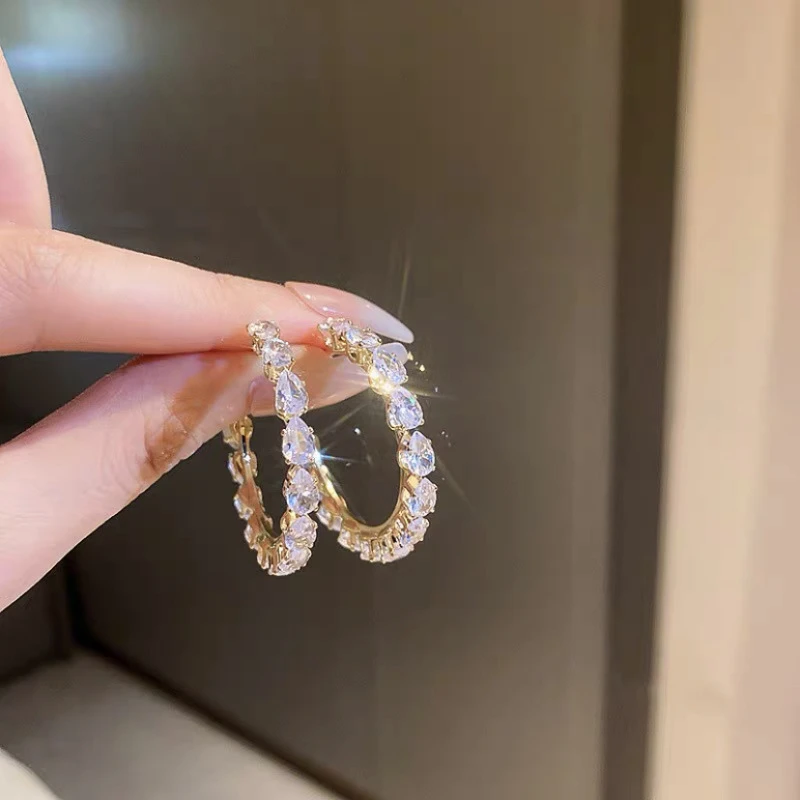 合金耳饰 高级水滴C形耳圈耳环女小众设计轻奢耳钉时尚大气耳饰女