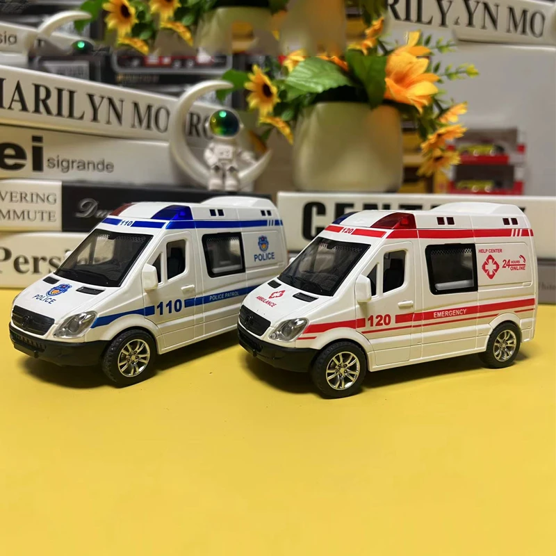 儿童声光玩具车惯性仿真警车男孩救护车模型耐摔可开门宝宝礼物