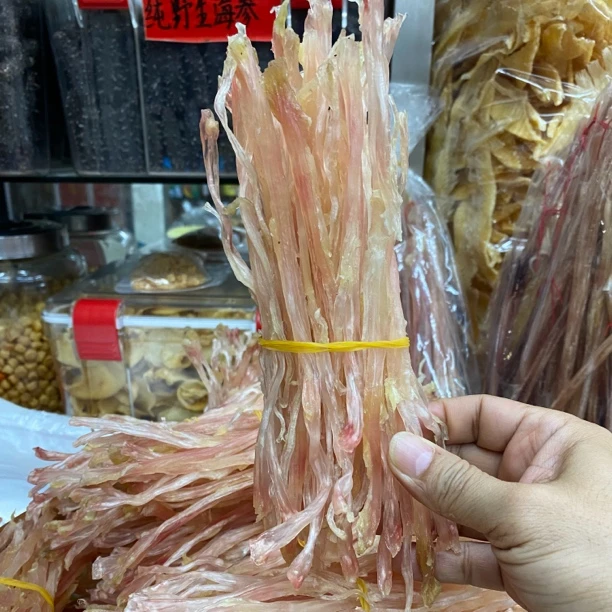 冬菇仔海味猪脚筋干货搭配花胶汤料