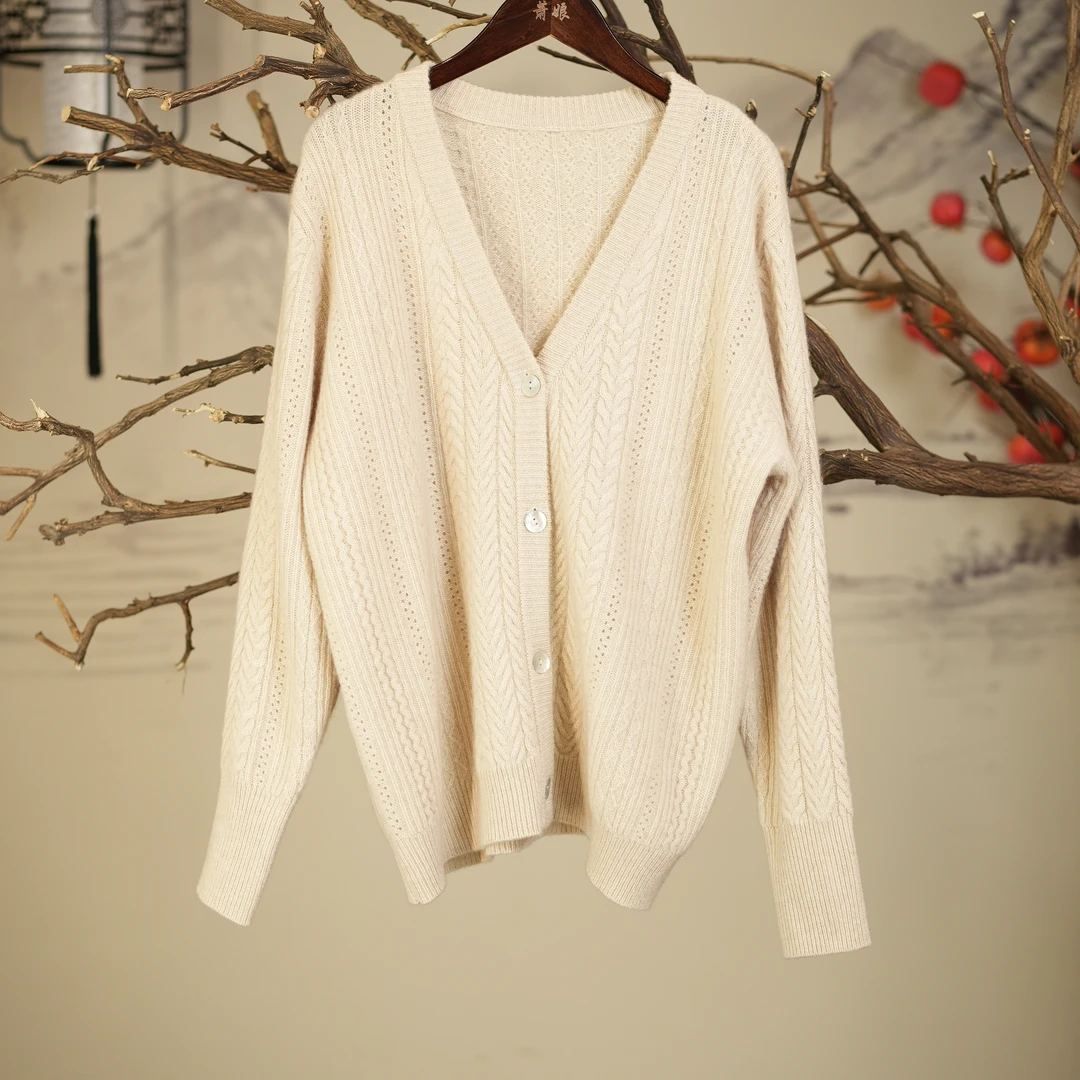 【依柔】山羊绒小针织开衫白色长袖百搭休闲气质镂空针织衫575