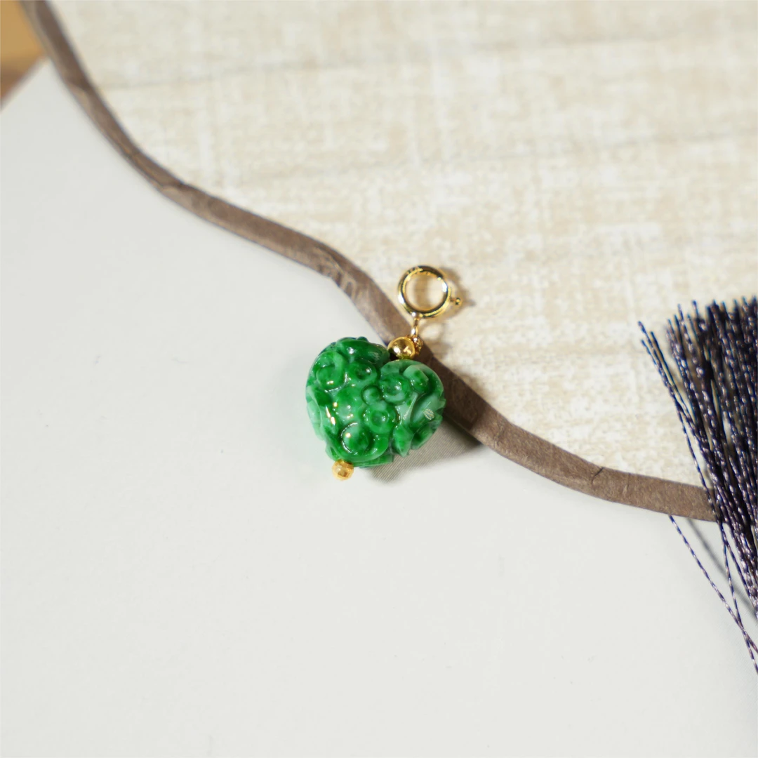 子心-天然A货翡翠爱心18K金吊坠