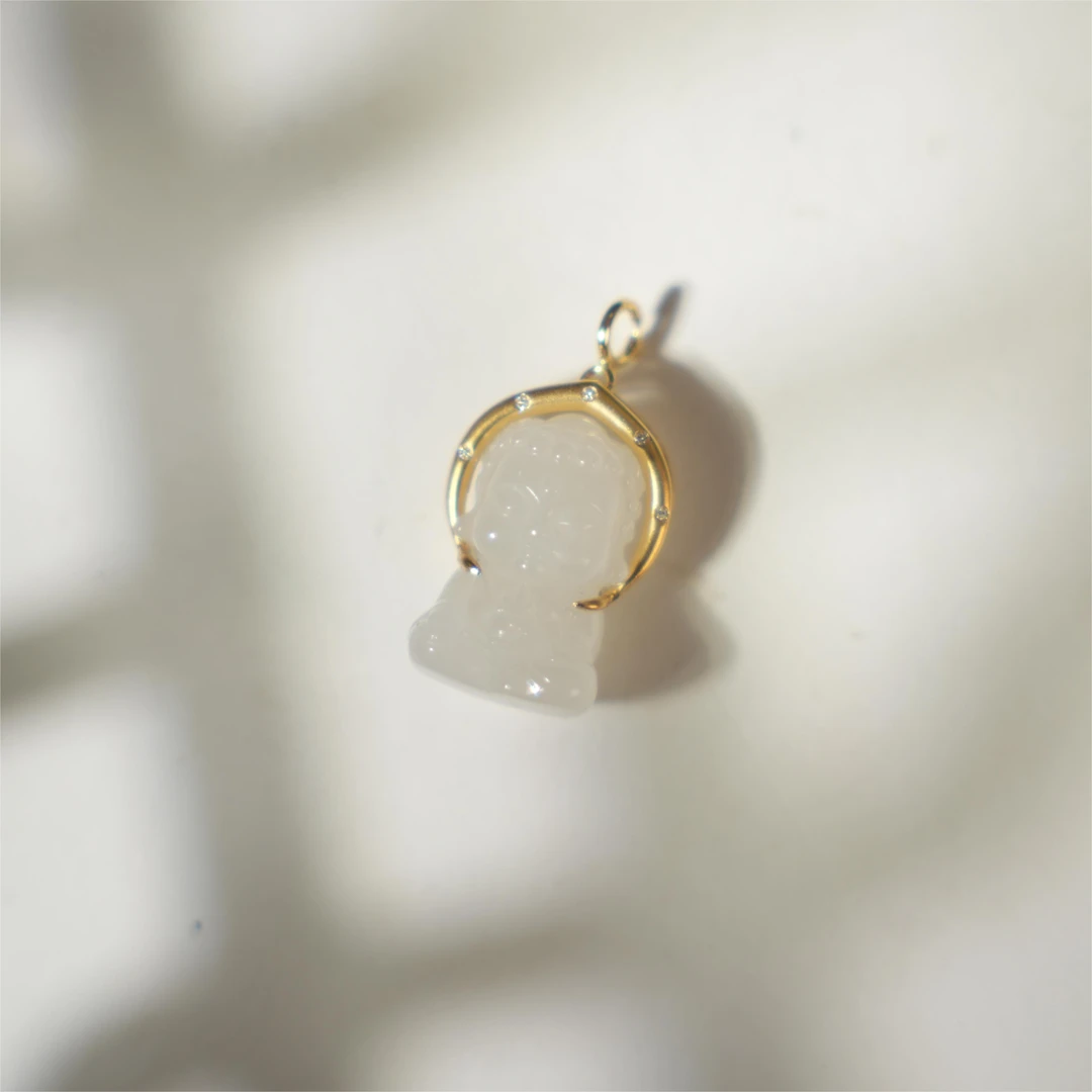 岁愿-天然和田玉18K金吊坠