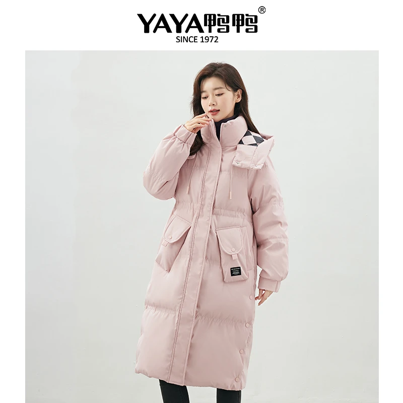 YAYA/鸭鸭保暖休闲时尚冬季连帽通勤过膝长袖长羽绒服YE2B604136A