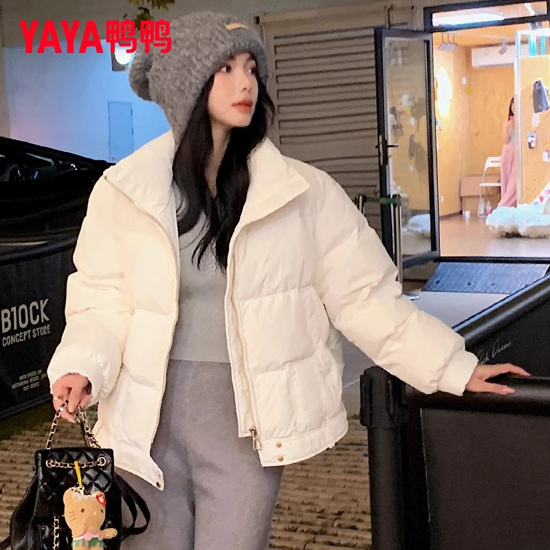 YAYA/鸭鸭女短款韩版简约小个子时尚立领冬面包服羽绒服保暖外套