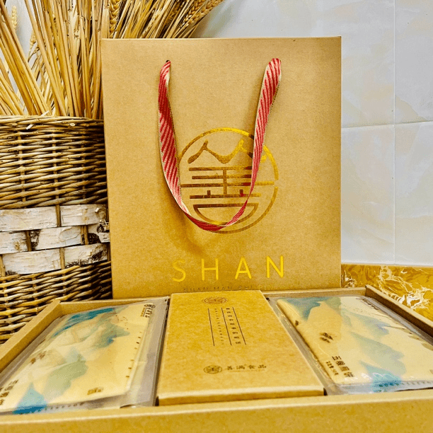 精品小礼盒 五谷杂粮零食煎饼（拍三发四）