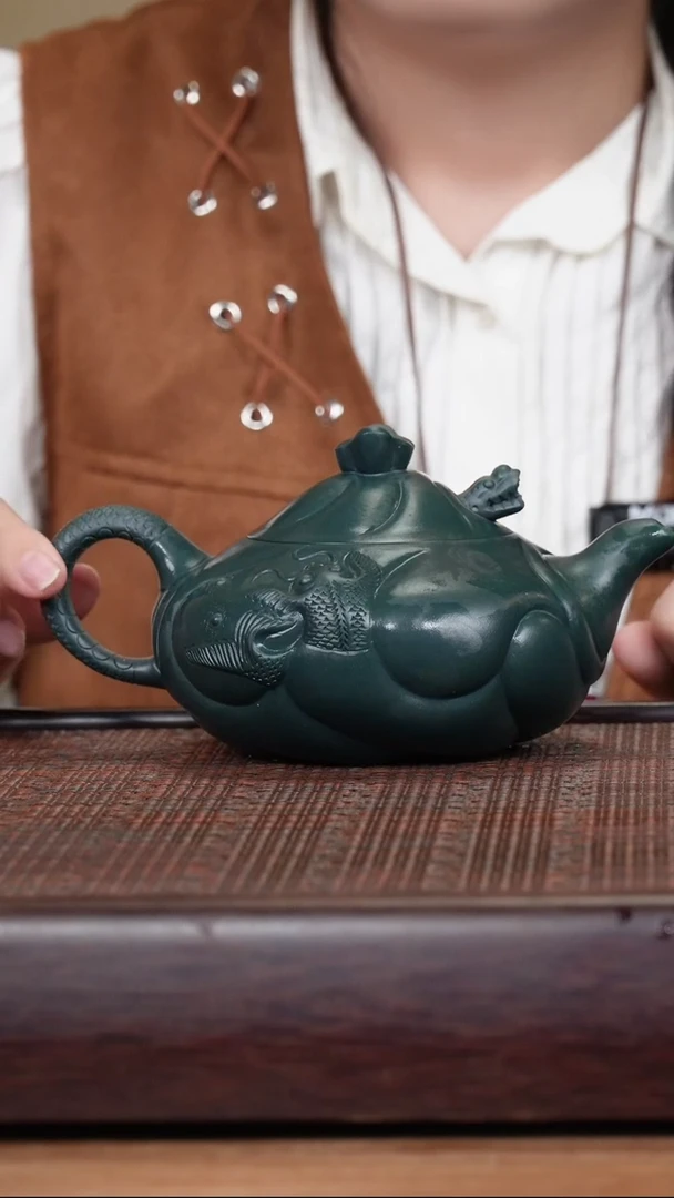【闪购商品】紫砂茶壶墨绿泥 鱼化龙 紫砂壶