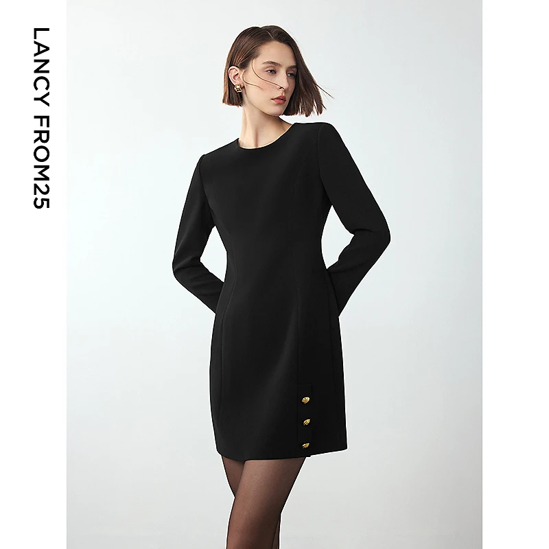 朗姿法式高级感通勤收腰小黑裙2024冬季新款气质显瘦中长款连衣裙