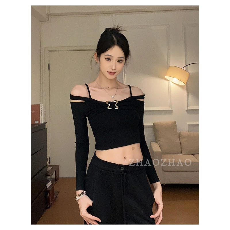 辣妹小众挂肩金属设计感长袖初秋修身气质打底上衣