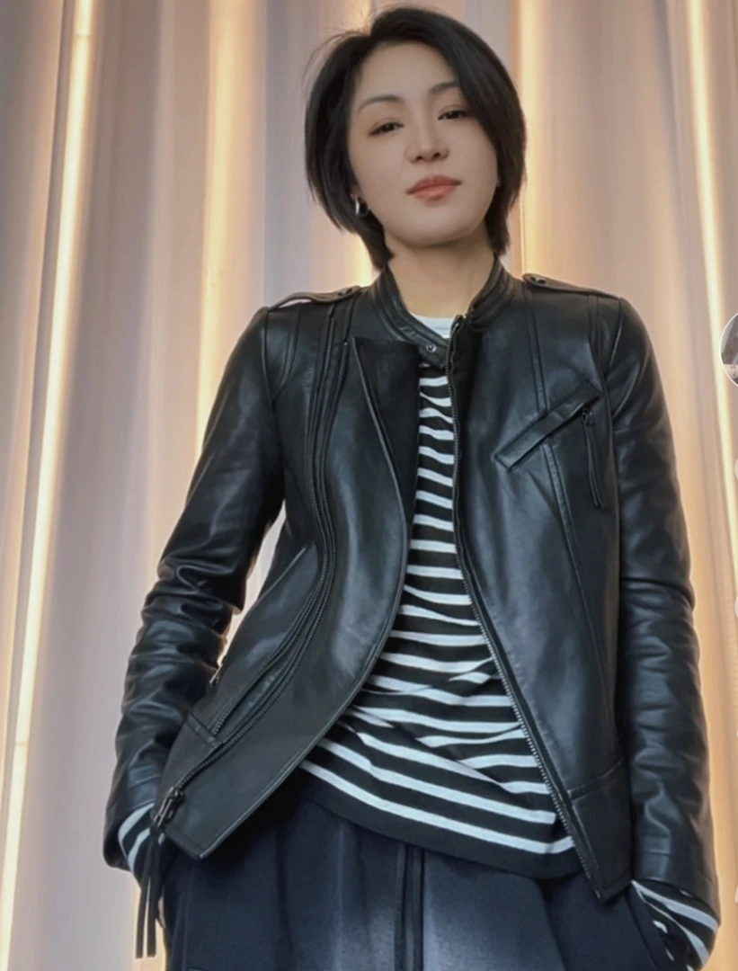 双拉链休闲自由立翻领机车时尚款皮衣女外套