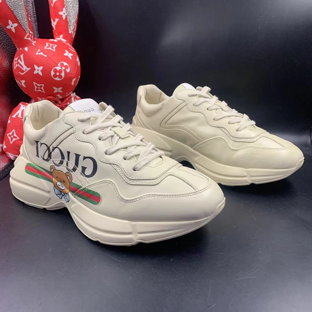 【二奢特惠】古驰/GUCCI 40.5欧码 男士时尚米白小熊腰带老爹鞋ddm