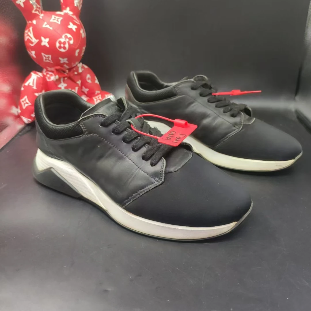 【AO折扣】Prada/普拉达 40欧码 男士时尚休闲黑色皮革织物运动鞋