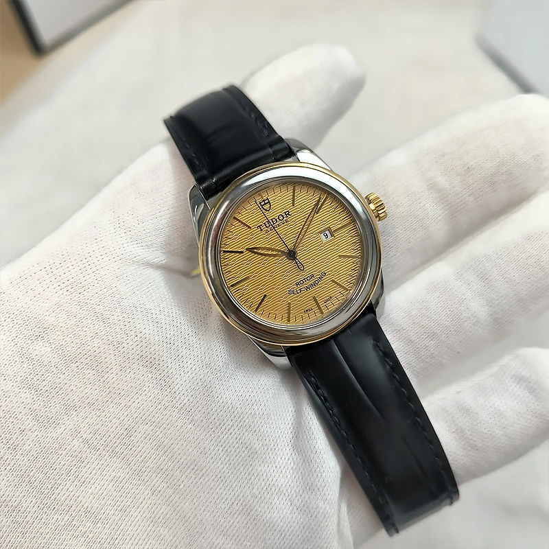 99新 TUDOR/帝舵 帝舵骏珏金色提花布纹盘自动机械时尚女表31表径