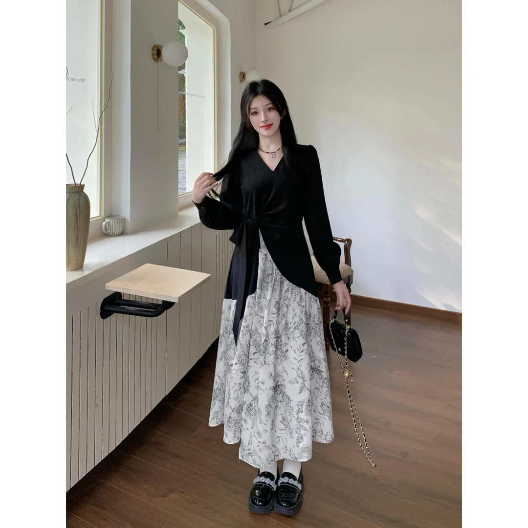 大码女装水墨花拼接长袖连衣裙胖MM显瘦设计感收腰连衣裙