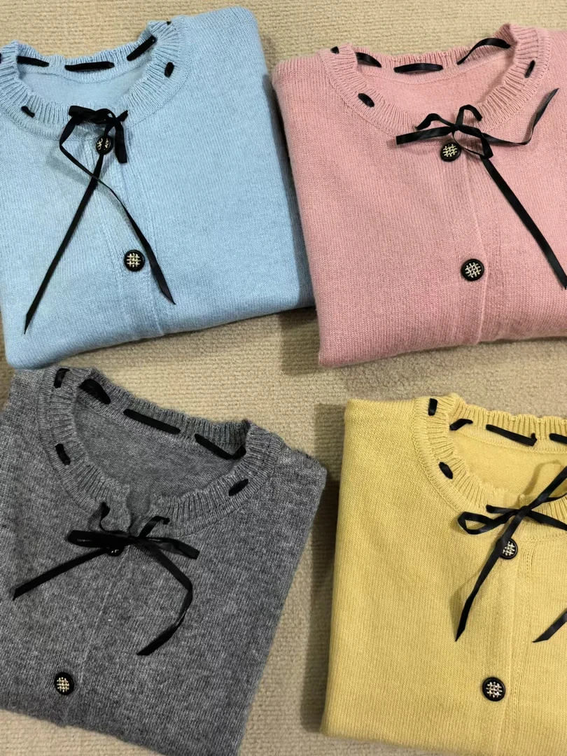 秋冬时尚宽松圆领开衫系带长袖百搭慵懒风韩版针织衫