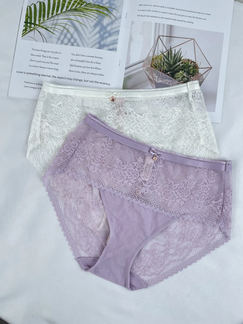 A12-黛**金标蕾丝女士中高腰平角内裤74-6894