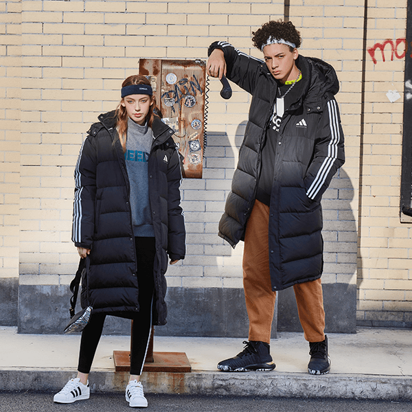 adidas/阿迪达斯男女户外高充绒650蓬防风运动羽绒服加厚中长款