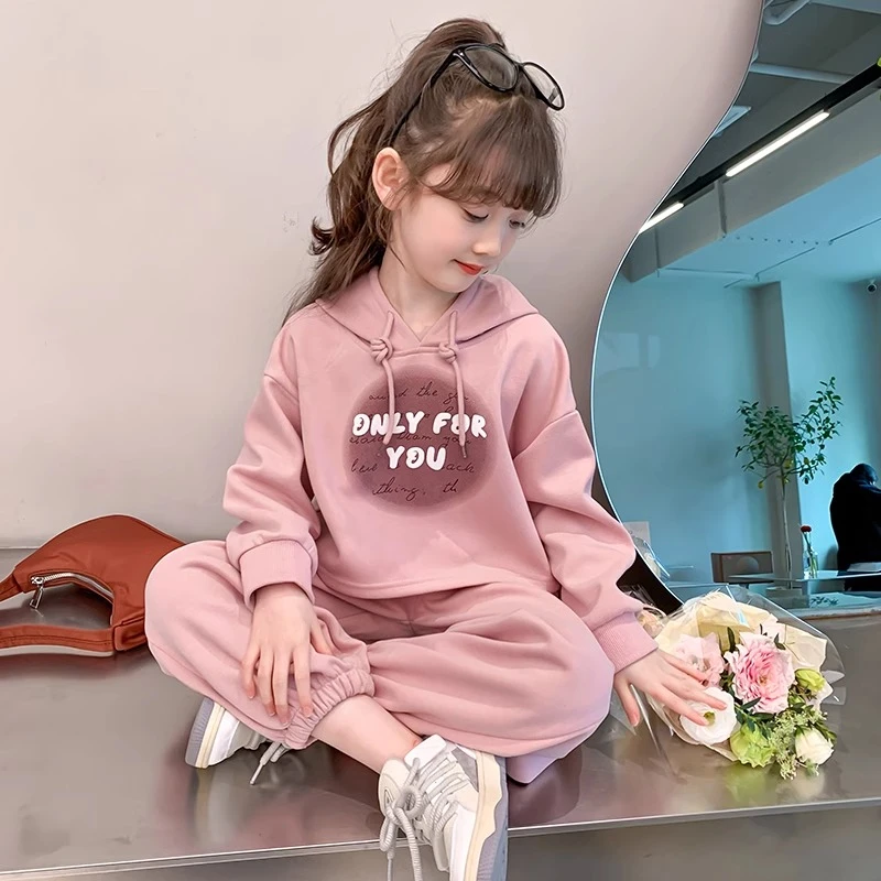 网红女童春秋秋季2024新款韩版中大童洋气连帽卫衣宽松休闲三件套