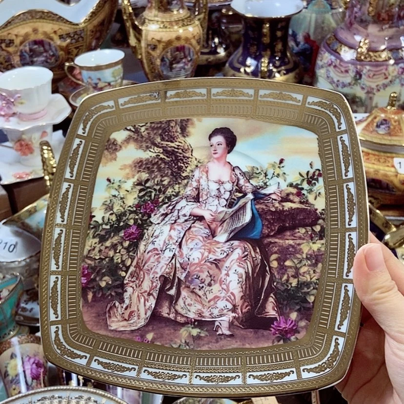 【闪购商品】瓷摆件微瑕8寸