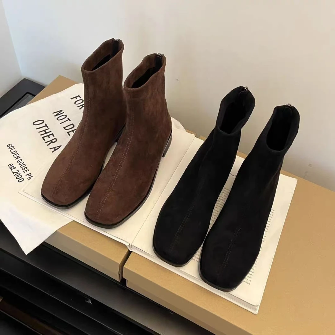 LJ秋冬新款薄绒短筒复古靴子马丁靴女