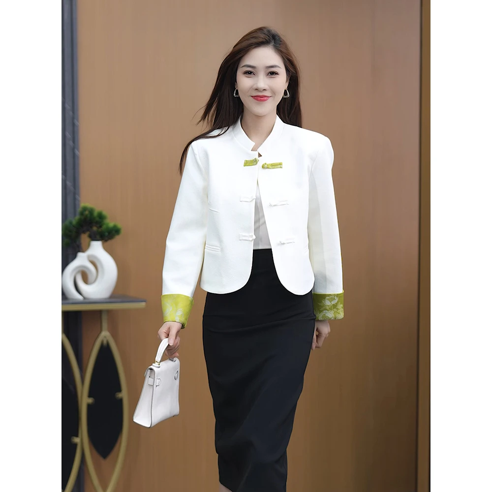 白色新中式外套女春秋2025新款中国风女装上衣春款女士短款小外衣