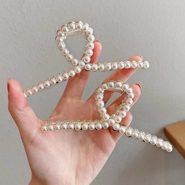 新款韩版气质简约珍珠交叉后脑勺女盘发鲨鱼夹盘头发抓夹时尚