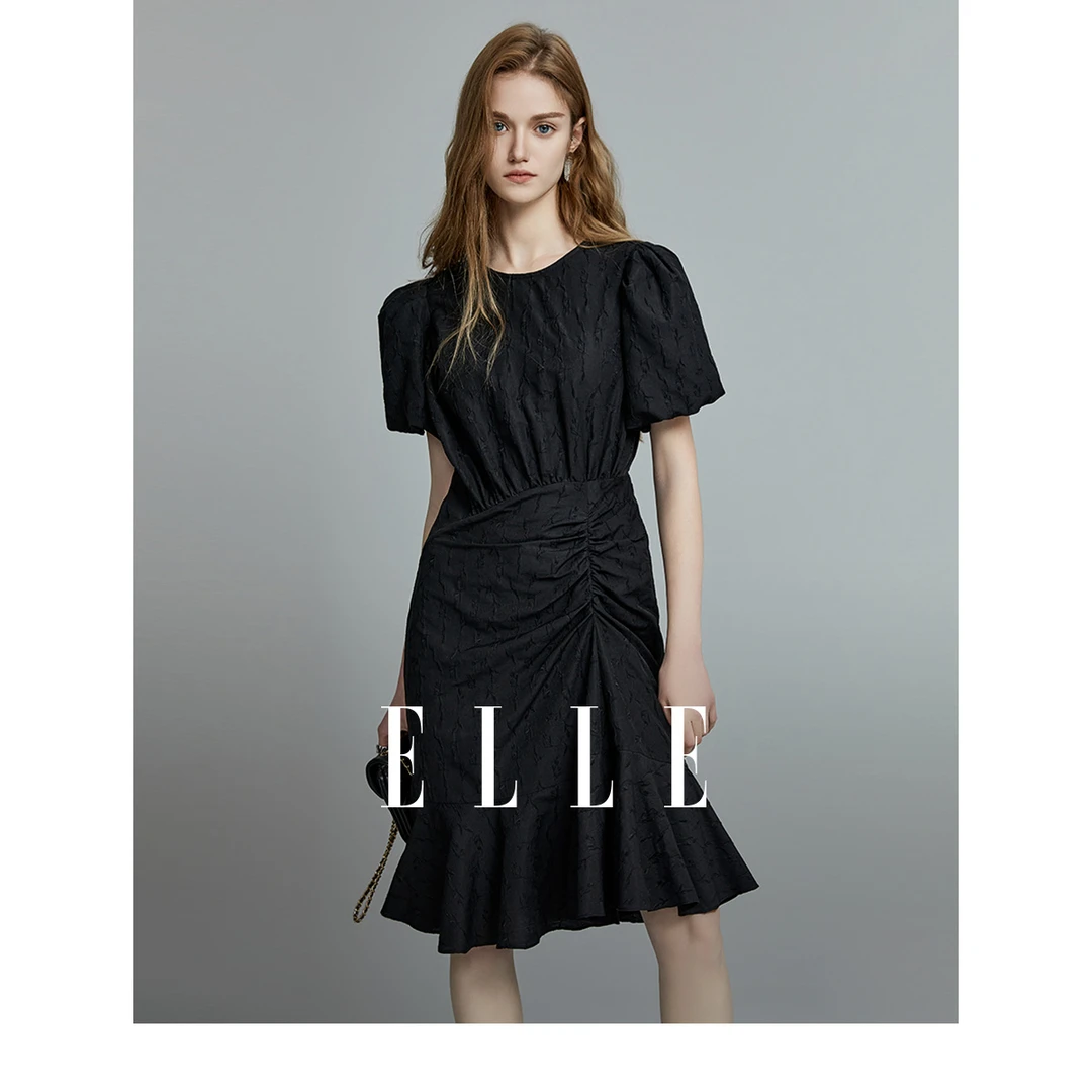 ELLE黑色提花设计感圆领连衣裙女2023新款松紧腰精致裙子EL35236