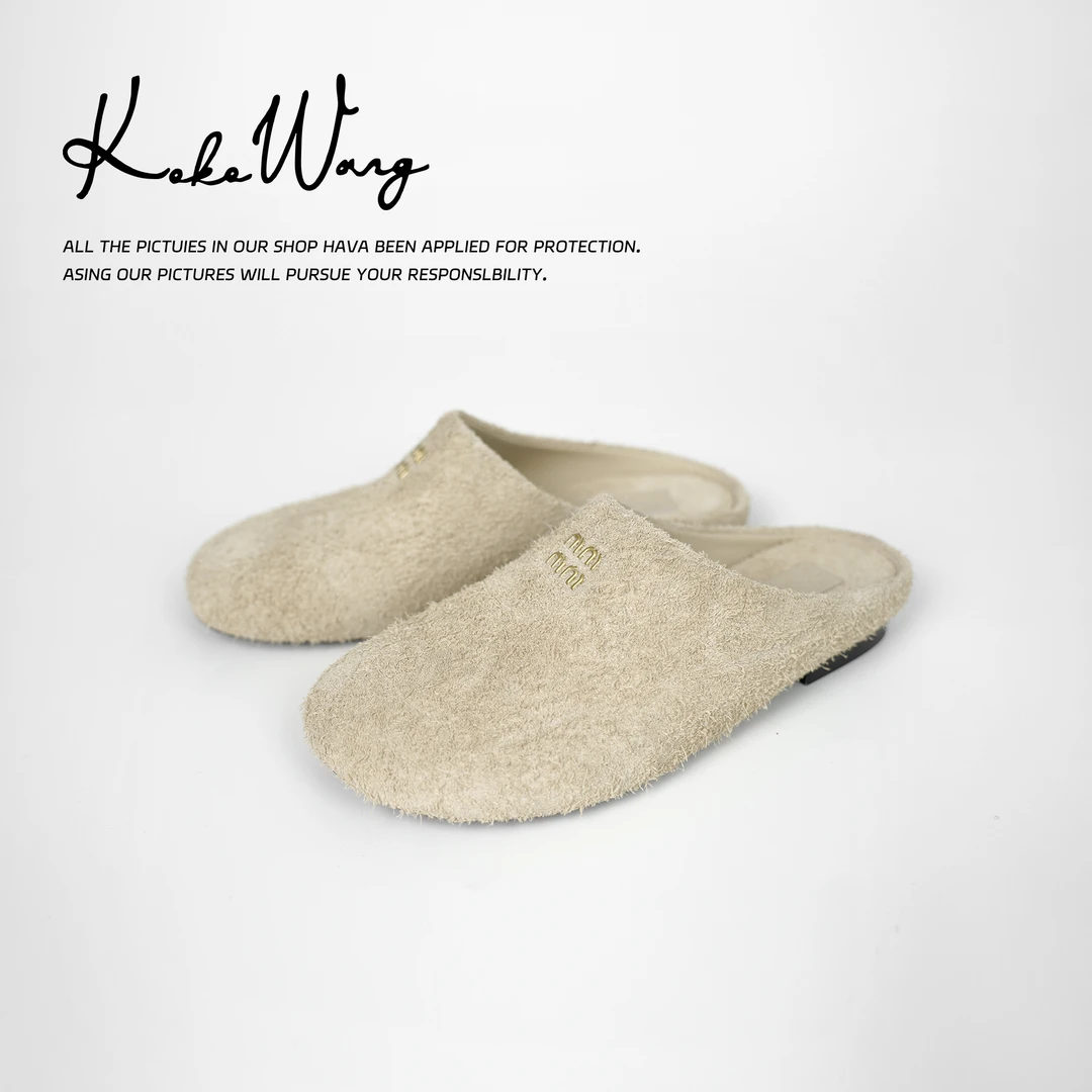 KOKO WANG早春流行款字母半拖高级感外穿包头拖鞋545294K18X17