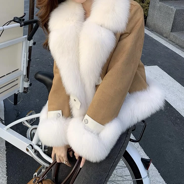 2024新款秋冬保暖热卖款狐狸毛西装领设计师美拉德色系鹅绒短外套