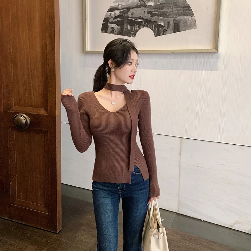 林关关  咖色飘带设计高级气质感修身显瘦T恤-Y52297