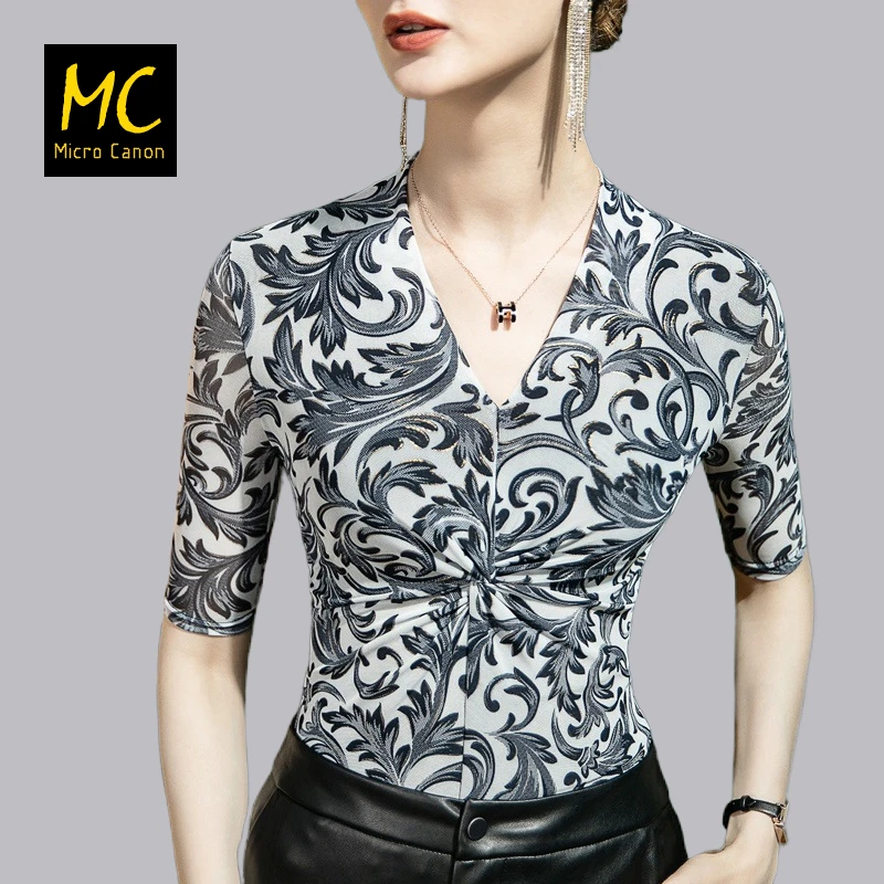 拉丁舞V领碎花网纱打底衫女五分袖修身摩登舞练功服