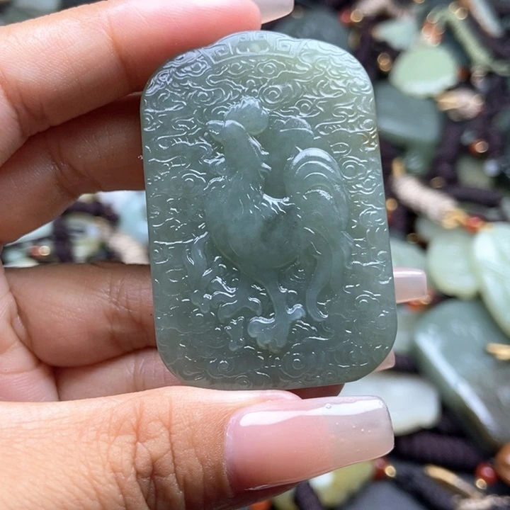 和田玉颈饰未镶嵌双面